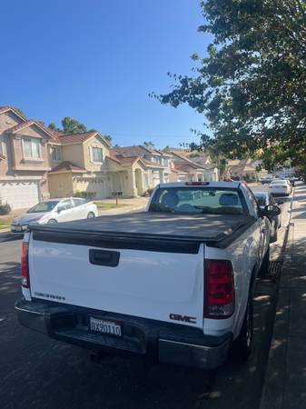 2009 GMC Sierra POCAS MILLAS - $14,500 (fremont / union city / newark)63613170965251121