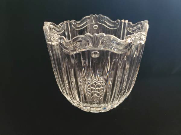 Crystal Decorative Vase ~ Ice Bucket ~ Serving Bowl 1