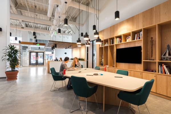 $129 Freelancers Welcome - Flexible 5/10/30-Day Coworking Memberships (Arlington)635119376375071223