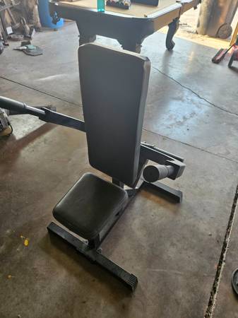 Seated Dip Machine 1