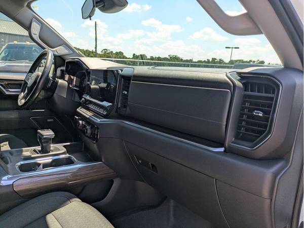 2022 Chevrolet Silverado 1500 LT Trail Boss! STK#510795. - $39,881 (MURFREESBORO)63624935969923122