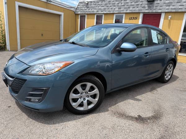2010 Mazda MAZDA3 i Sport*UN SOLO DUEÑO*BAJAS MILLAS*TRANSMISIÓN MANUAL*TÍTULO LIMPIO - $6,500 (SUPERIOR AUTO SALES)63620010214273122