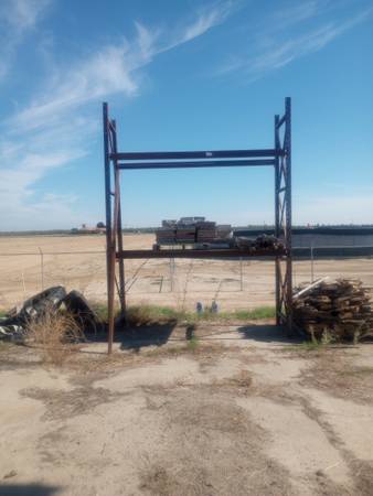 Metal Storage Racks 1