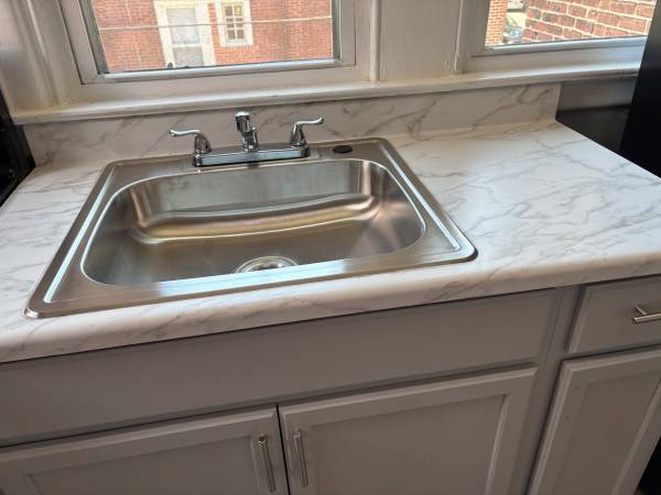 $900 / 2br - $900 / mes - Calefacción / Agua incluidas / Apartamento en alquiler (Los Ángeles, CA)63857734011649121
