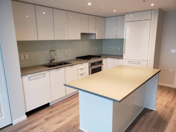 MIDORI - 2 Bed 2 Bath Executive Suite 1