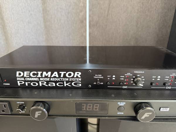 ISP Technologies Decimator Pro Rack Noise Reduction Rack Unit 1
