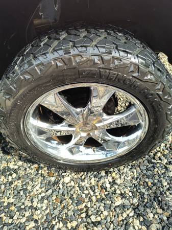 2001 GMC Yukon XL 4x4 - $3,500 (Cumming)63620834239619124
