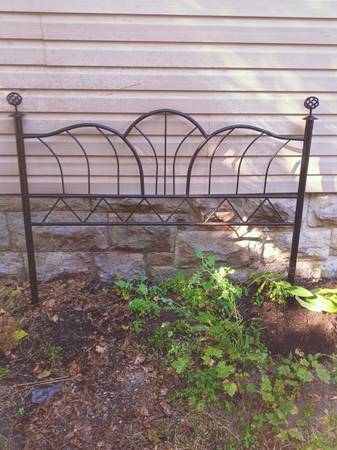 Queen Metal Headboard 1