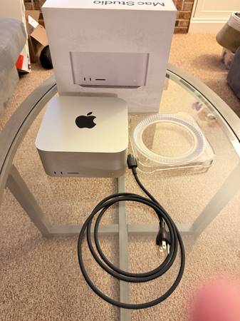 Apple Mac Studio M2 Max (Mid 2023) MQH73LL/A 32GB 512GB Mint Boxed + Spigen Case 1