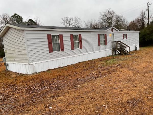 2 bedroom /2 bath single wide mobile home for rent $1,100 per month 1