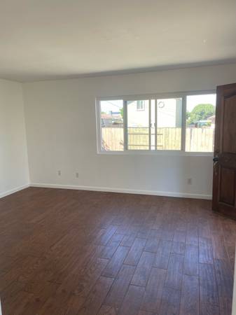 $2,395 / 2br - 890ft2 - 2 Bedroom / 1 Bathroom Home – Gated Property with Private Yard (El Cajon)63998455234818124