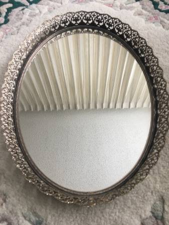 Oval Silver Vanity Mirror (1900-1910) 1