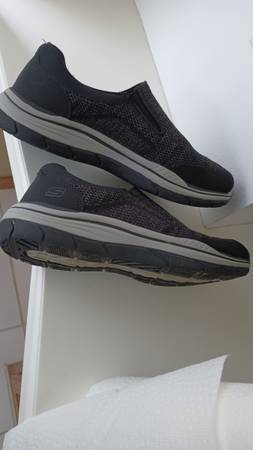 Sketchers 1