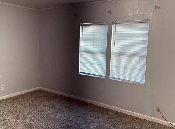 $900 / 2br - Charming 2-Bedroom Home (Tulsa, OK)63806171044865122