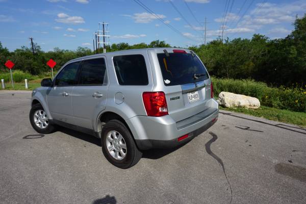 2009 Mazda Tribute - $4,90063478816755715123