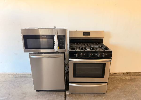 Range Dishwasher Microwave Stainless Steel 60 Day Warranty 1