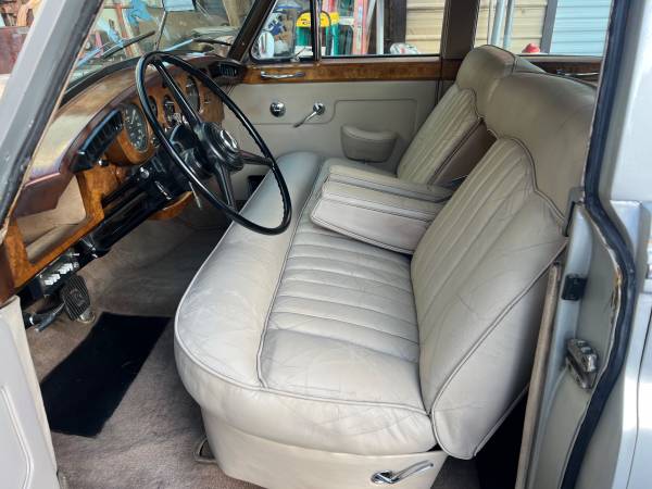 1960 Rolls Royce Silver Cloud II - Left Hand Drive - AC $34.5/Offer - $34,500 (morgan hill)63444013336193122