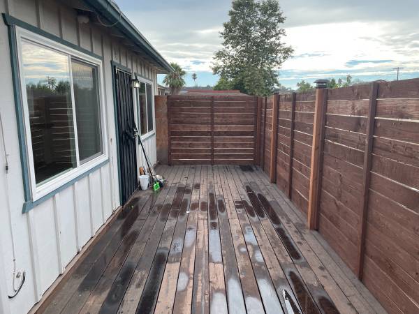 $2,495 / 2br - 876ft2 - Welcome home to your charming Vista condo! (Vista)63819155426435121