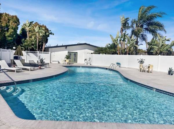 $2,900 / 2br - 920ft2 - Courtyard, Microwave, On-Site Maintenance (6343 Lincoln Ave, Buena Park, CA)64027919709441123