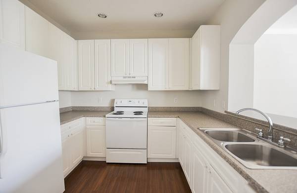 $1,885 / 2br - 1822ft2 - 2 Bedrooms, 2 1/2 Baths, AVAILABLE NOW!! Come tour with us TODAY! (Kenner)63903653761027123