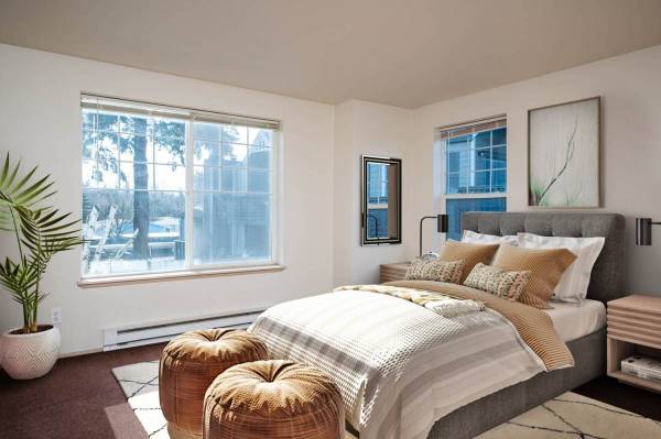 $1,700 / 2br - 950ft2 - Ask Us About Our Special!!! (Fairview)63672530510337120