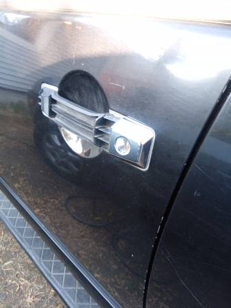 2006 Nissan Armada utilitario deportivo - $2.500 (Shoreline)63469740192131123
