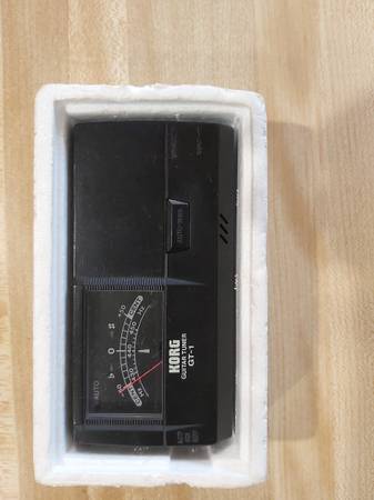 Vintage Korg gt-1 guitar tuner. One owner excellent condition original 1