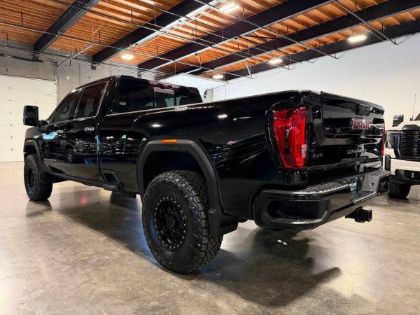 2020 GMC Sierra 3500HD - Photo 2