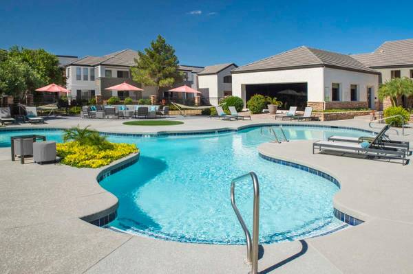 $1,469 / 2br - 940ft2 - Upgrades Everywhere, Tour Today, State-of-the-Art Fitness Center (Chandler)64024999706881124