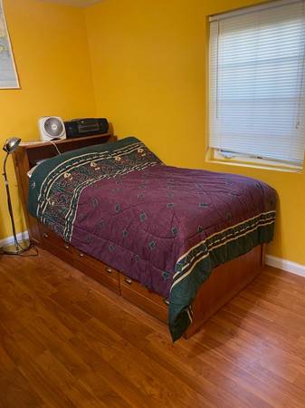 Twin bed with matress has storage drawer 1