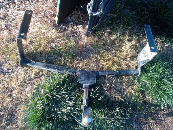 Draw-tite trailer hitch for sale 1