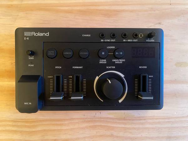 Roland AIRA Compact E-4 Voice Tweaker 1