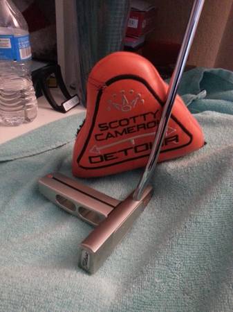 Titleist Scotty Cameron 34" Detour putter golf club 1
