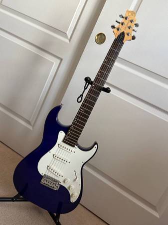 Excellent! Samick Malibu Strat 1