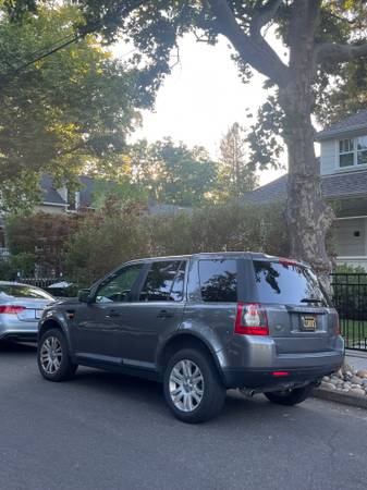 2008 Land Rover LR2 1