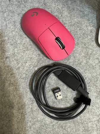 Logitech G PRO X SUPERLIGHT - Magenta 1