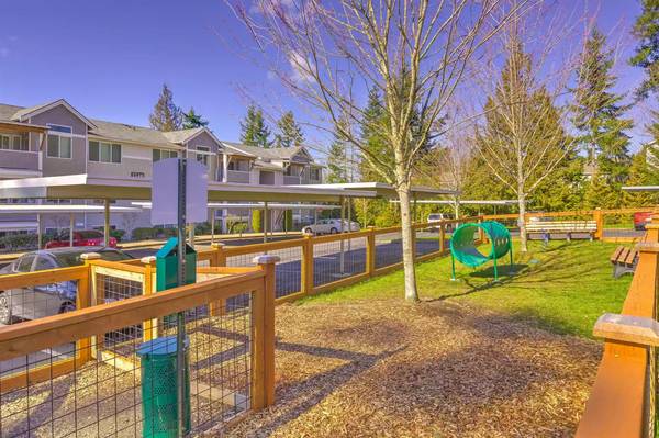 $2,345 / 3br - 1232ft2 - Desde el café de la mañana hasta la relajación nocturna: ¡tu lugar, perfecto! (Silverdale)63688425524355121