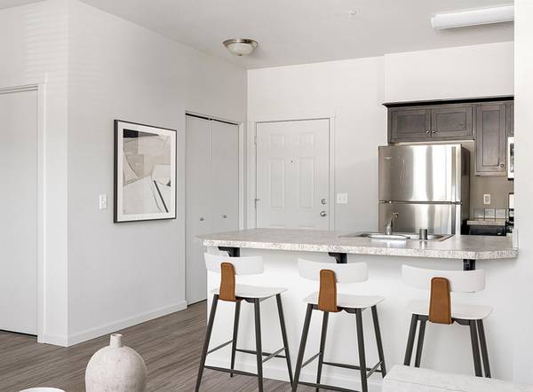 $2,200 / 3br - Estaciones de Carga para EV, Se Permiten Mascotas + GRATIS durante 6 SEMANAS - 3 Habitaciones (Vancouver)63615696228609121