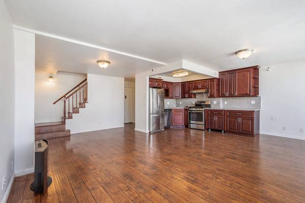 $2,800 / 2br - 801 Franklin St #1221 -  2 bedroom | 1.5 bath | 2 level Condo (oakland downtown)63880013320963122