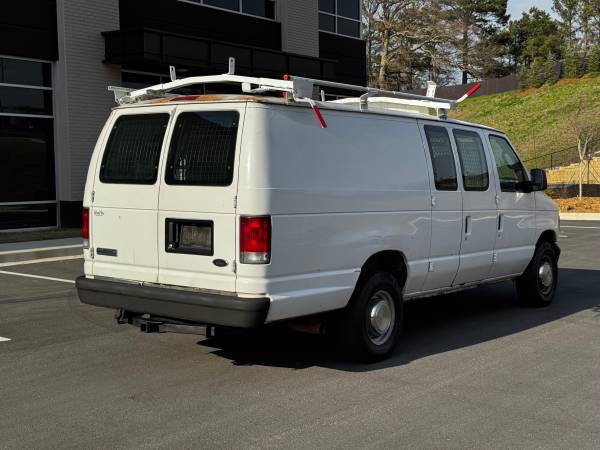 2006 Ford E350 Extended Van - Photo 5