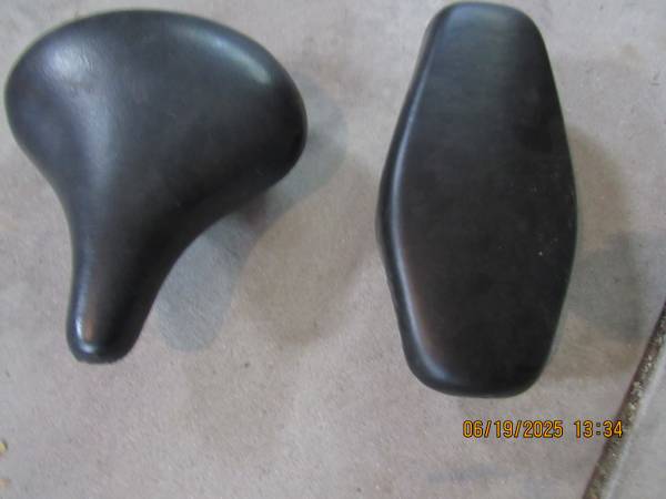 Bicycle/Scooter Seats 1