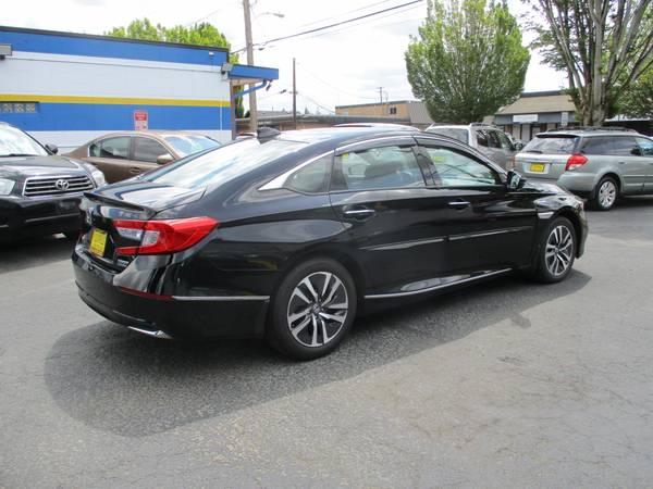 2020 Honda Accord Hybrid Touring - $26.595 (ROOSALES - Puyallup)63470613204737124