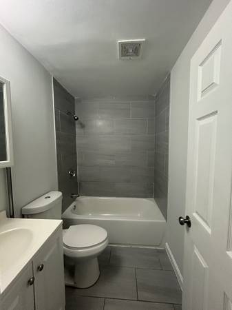 $2,600 / 2br - Disponible ahora, 2 habitaciones, admitimos mascotas, calefacción/agua caliente incluidas, sin comisión! (Jamaica Plain)63824666866179124