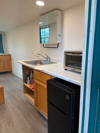$1,575 / 1br - 130ft2 - Dorm Style Tiny Home (santa cruz)63880133853441121