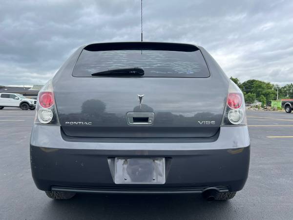 2009 Pontiac Vibe 4dr HB FWD w/1SA - $5,950 (2486 W Hill Rd Flint MI 48507)63470233096321123