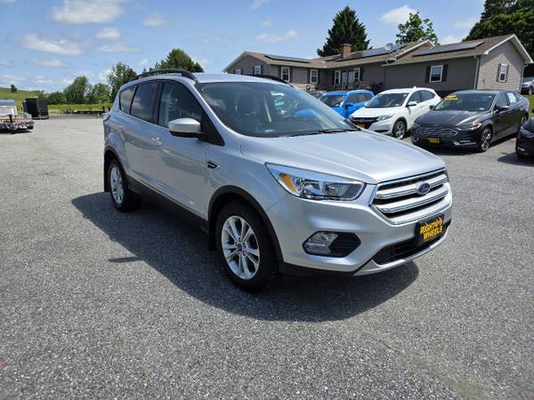 2018 Ford Escape SE 4WD - $15,988 (3760 us rt 5 Derby vt 05829)63622676684163121