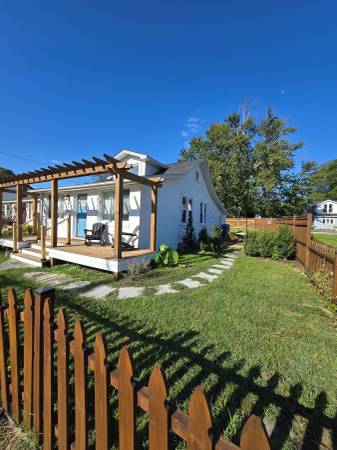 $2,100 / 2br - CASA UNIFAMILIAR 8728 BAYSIDE ROAD (CHESAPEAKE BEACH, MD)63882464007683120