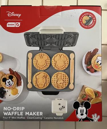 Disney no-drip waffle maker - brand new 1