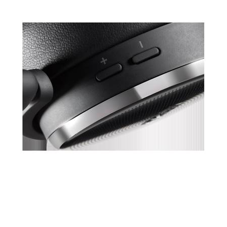 AKG Noise Cancelling Headphones - $85 (SCITUATE)63437980016129122