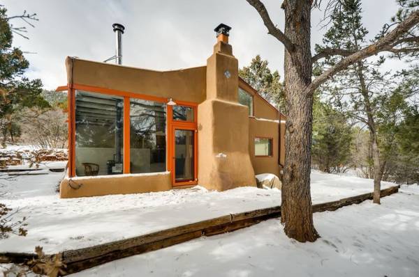 $2,850 / 3br - 1664ft2 - Santa Fe National Forest Retreat, modern Glorieta adobe 3 bedroom house (Glorieta)63659815784835121